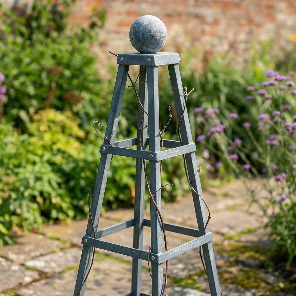 Grand Pyramid Obelisk Steel Garden Feature, photo 2