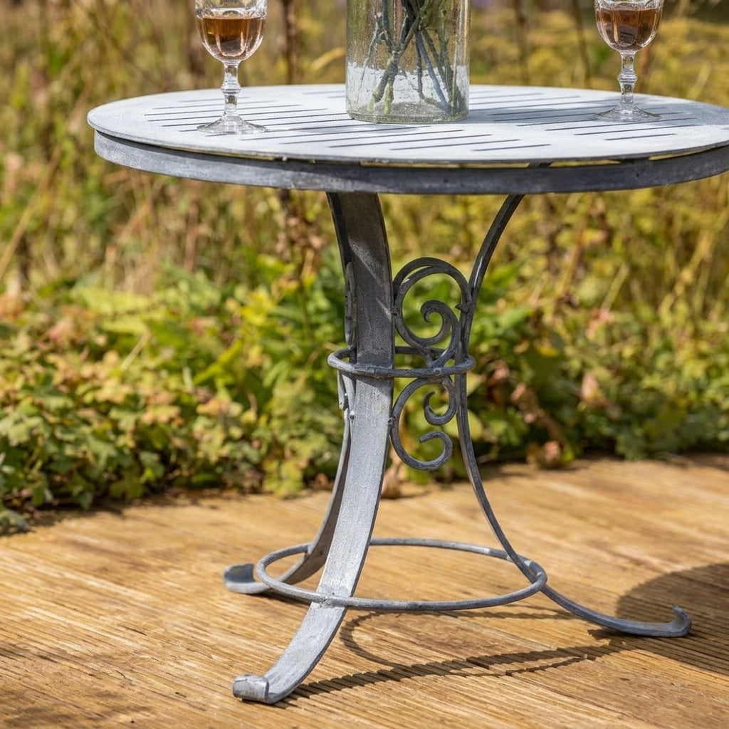 Round Bistro Table 2-Seater Traditional Design (view 2)
