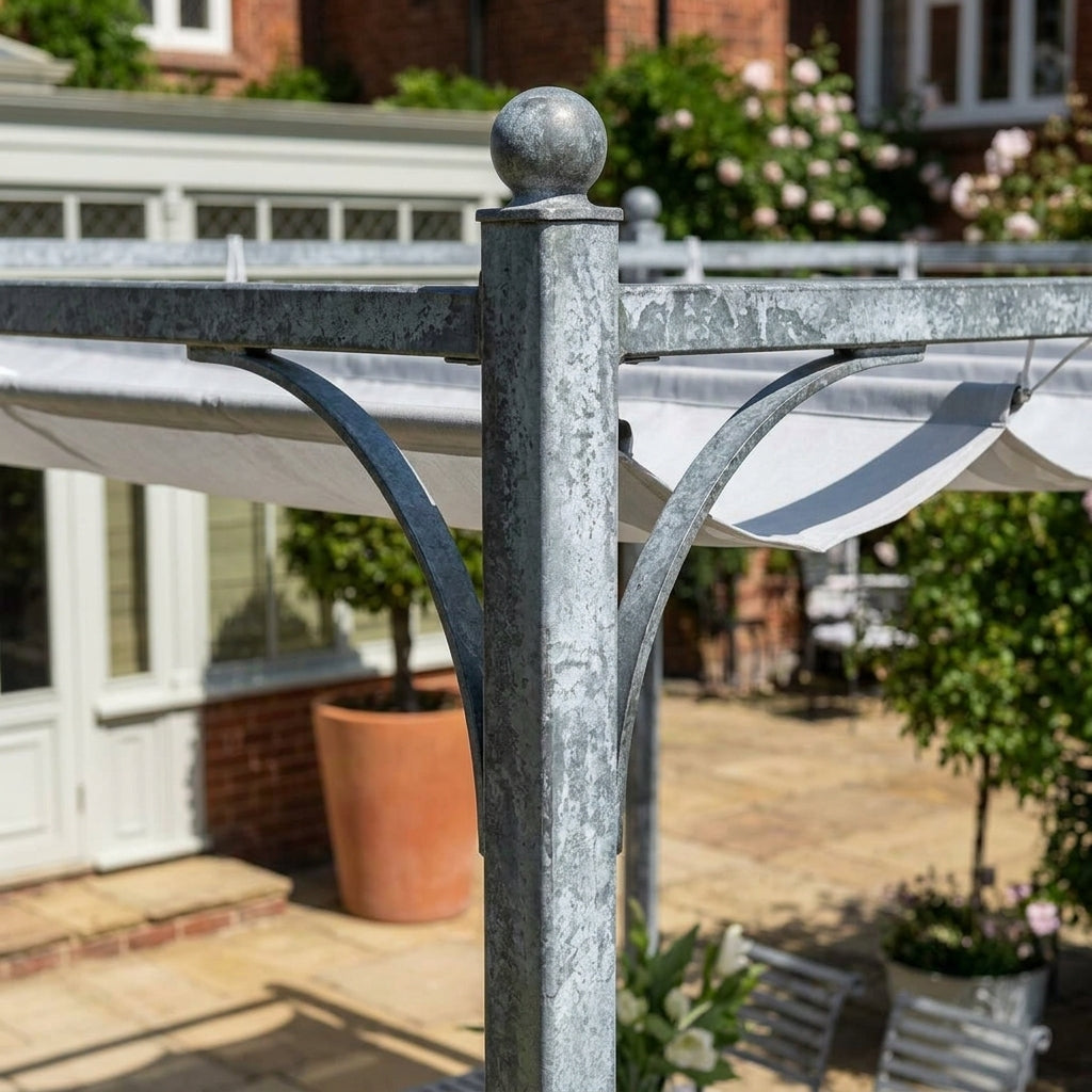 Traditional Pergola with Handcrafted Design, photo 2