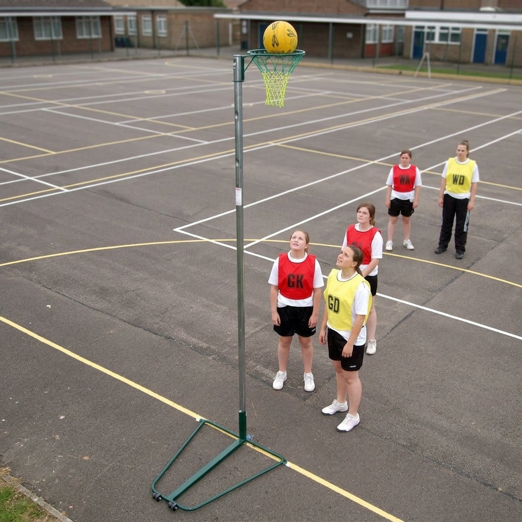 Adjustable Netball Post 10mm Ring 2.44-3.05m, photo 1