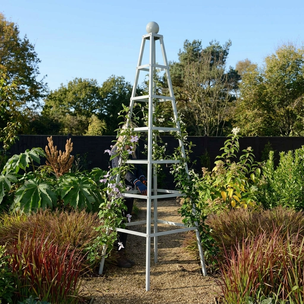 2.5m Steel Grand Pyramid Obelisk, photo 1