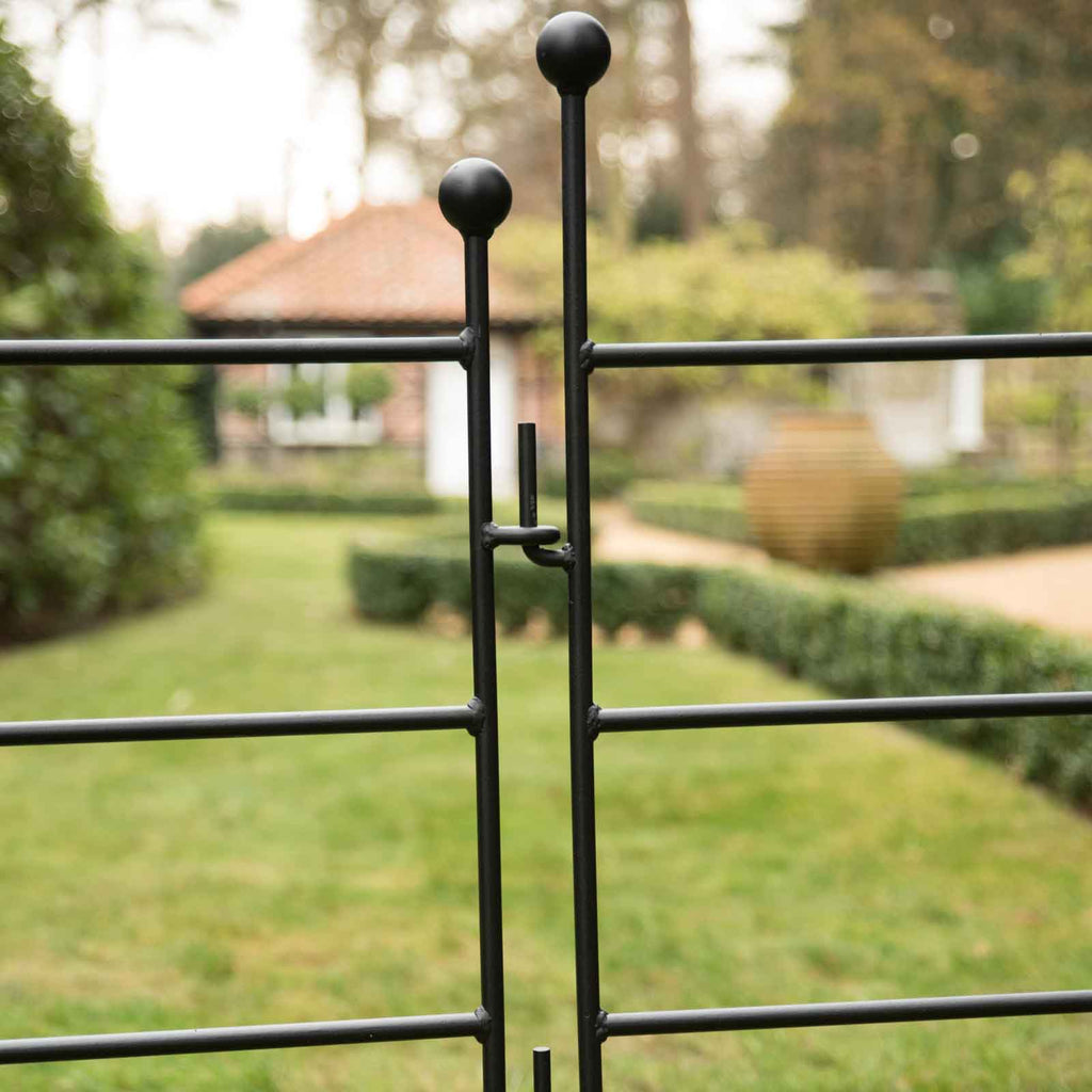 Blacksmith's Fence Fencing System